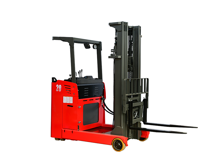 Elektrischer Schubmaststapler